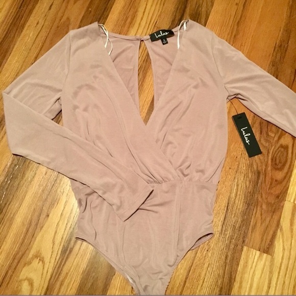 Lulus Tops - NWT LULU’s lilac bodysuit